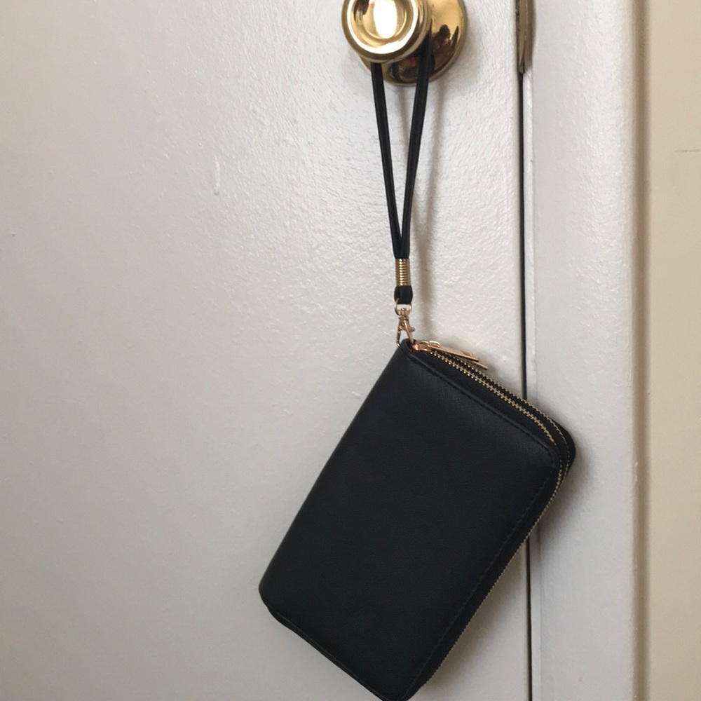 Black wallet/clutch brand new never been used